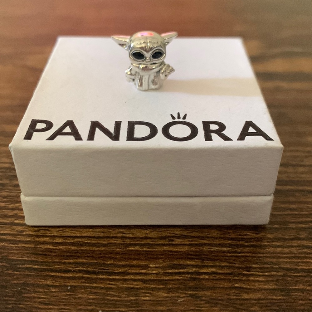 Pandora Grogu “Baby Yoda” Sterling Silver Charm. ✨
